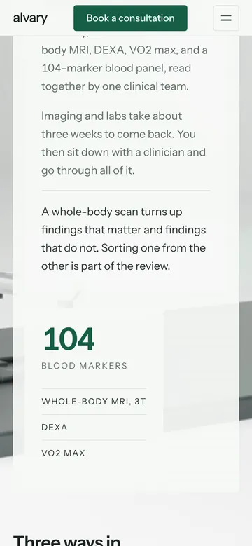 The resolved readout on a phone, 104 blood markers with whole-body MRI, DEXA and VO2 max listed below the instrument